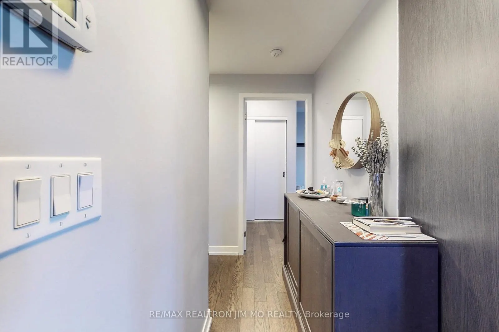 2411 - 21 WIDMER STREET