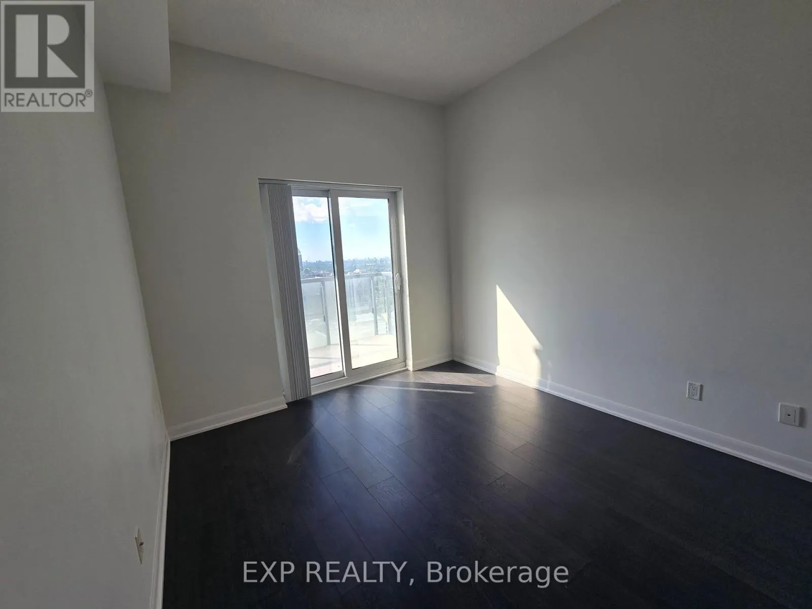 3715 - 5168 YONGE STREET