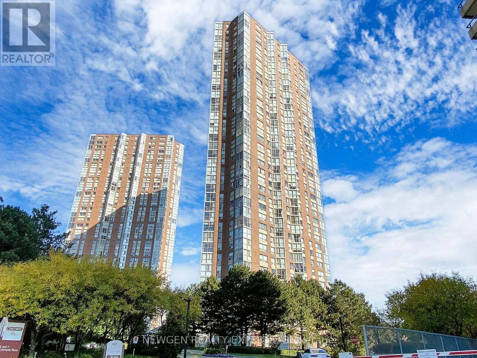 2903 - 5 CONCORDE PLACE