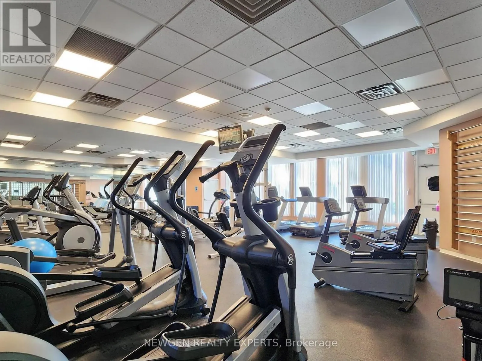 2903 - 5 CONCORDE PLACE