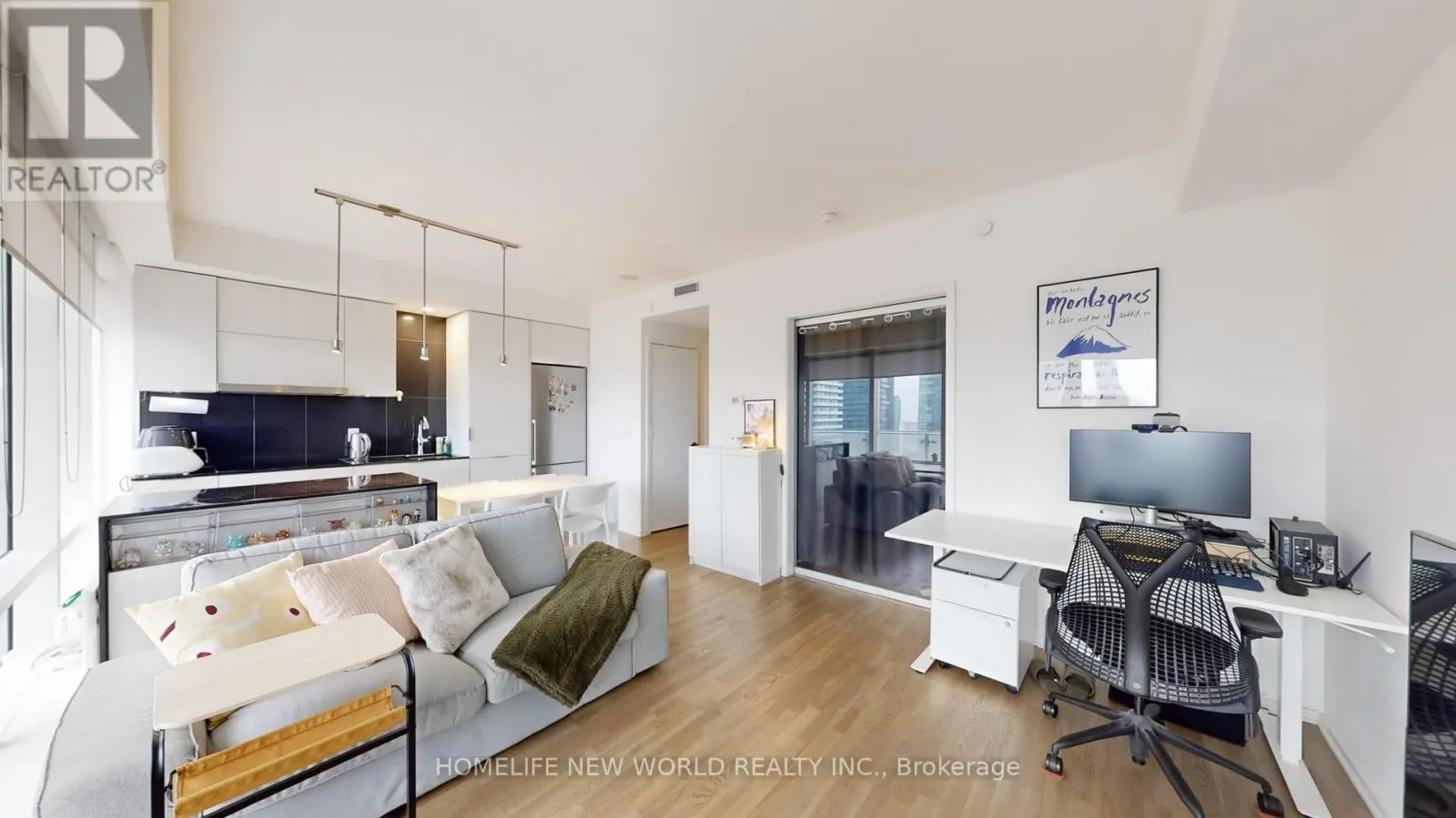 2603 - 1 BLOOR STREET E