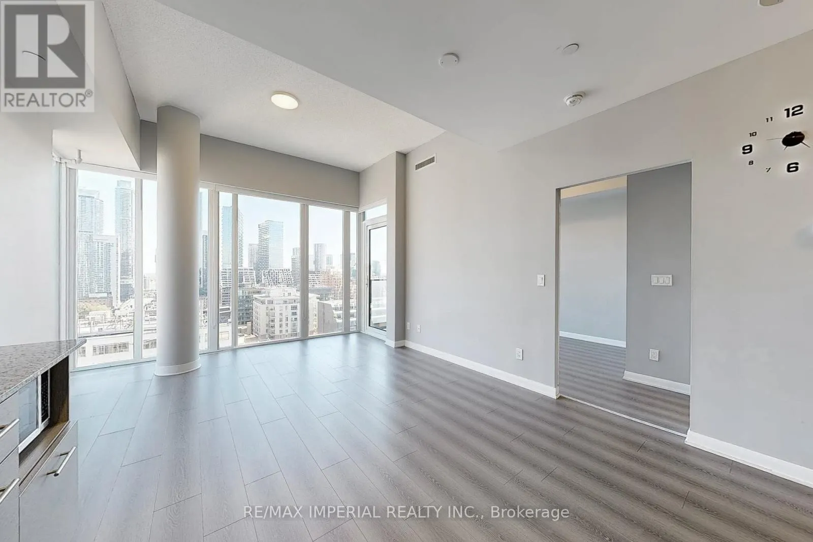 PH104 - 435 RICHMOND STREET W
