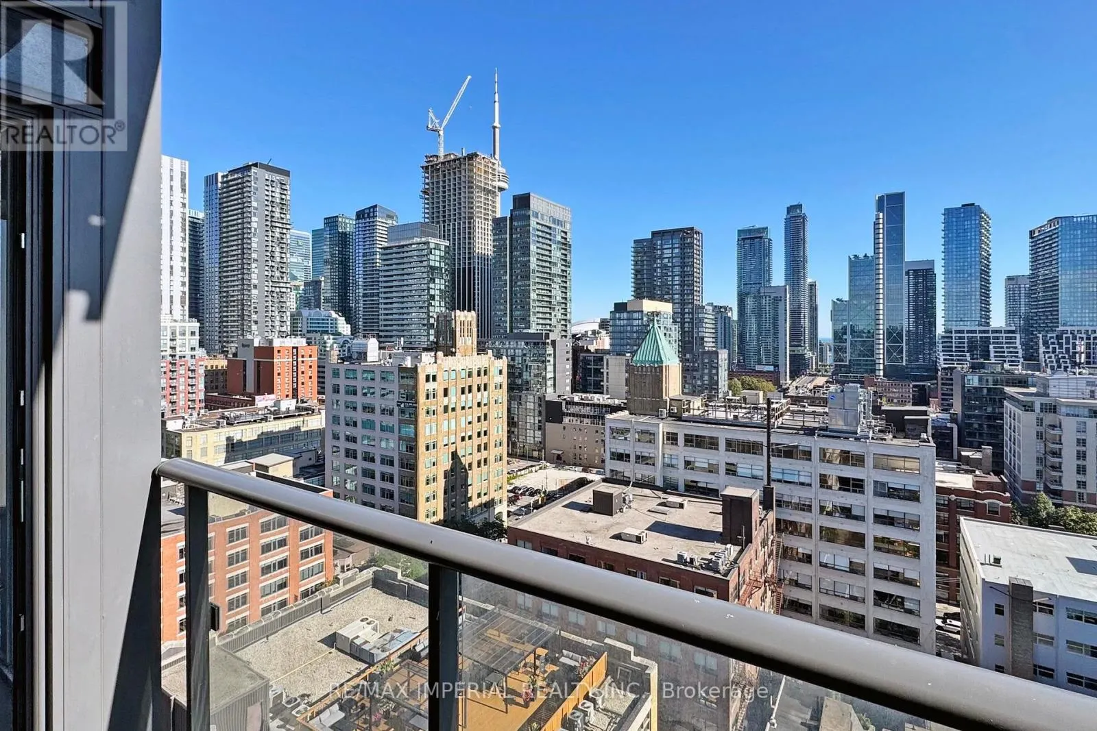 PH104 - 435 RICHMOND STREET W