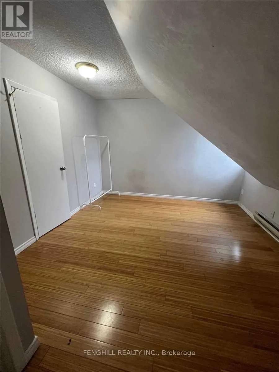 2 - 678 BATHURST STREET