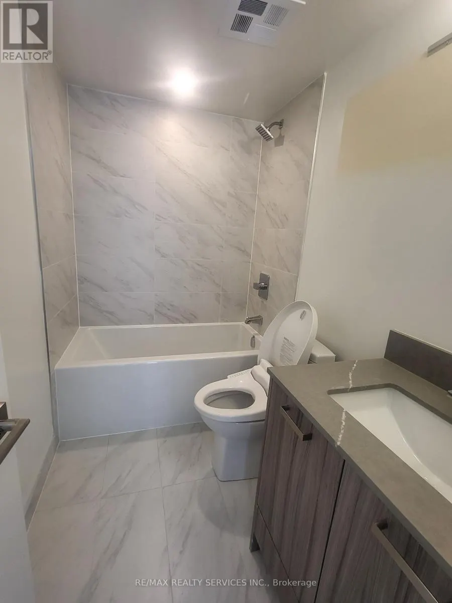 BLOCK D - UNIT 130 - 75 CURLEW DRIVE