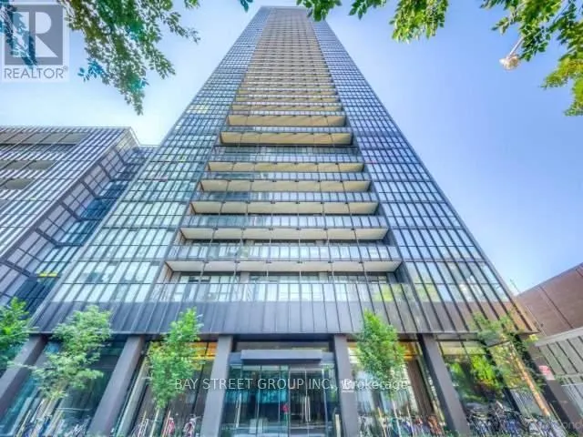 4210 - 101 CHARLES STREET E