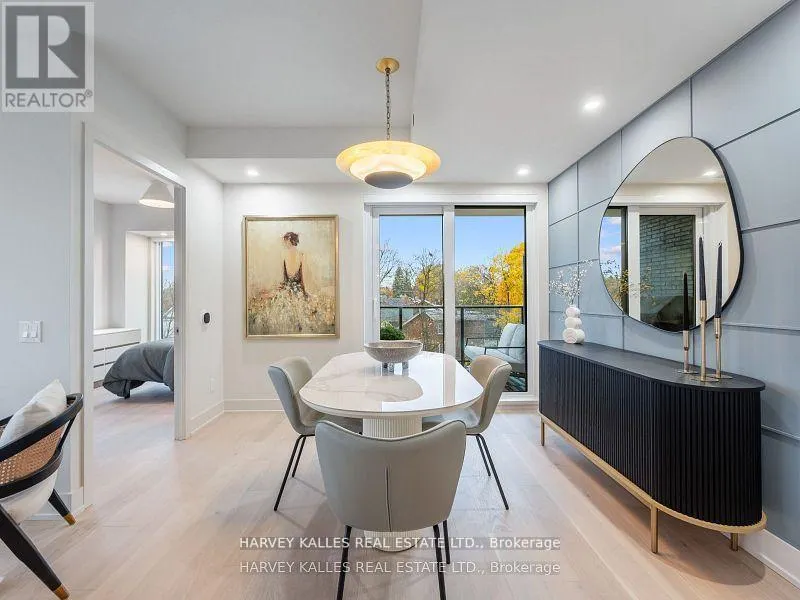 410 - 8 MANOR ROAD W