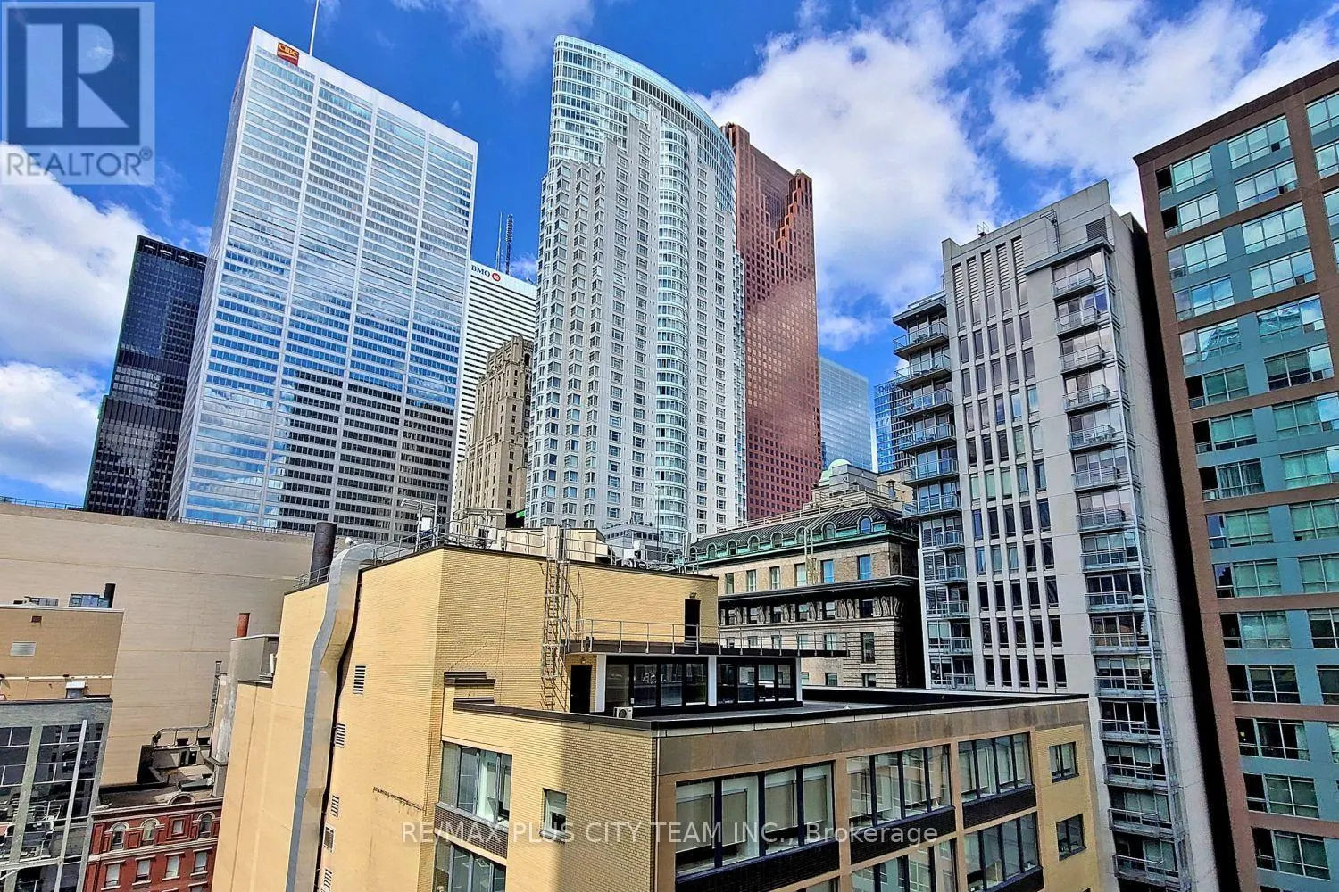 1413 - 88 SCOTT STREET