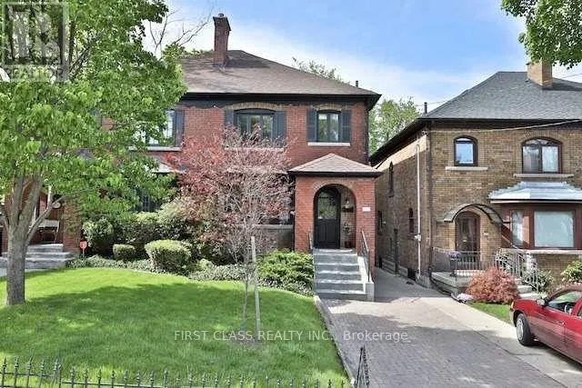 262 CASTLEFIELD AVENUE