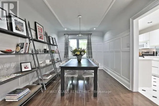 262 CASTLEFIELD AVENUE