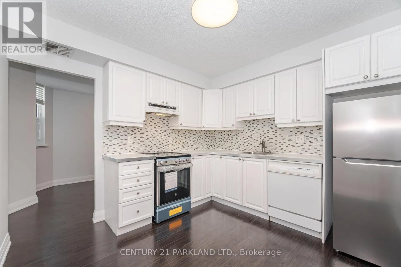 2310 - 1900 SHEPPARD AVENUE E