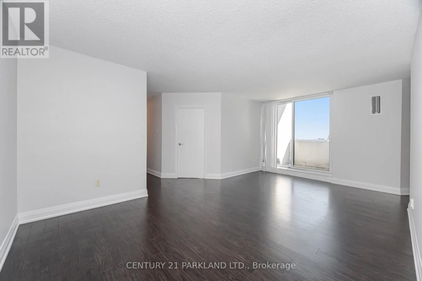 2310 - 1900 SHEPPARD AVENUE E