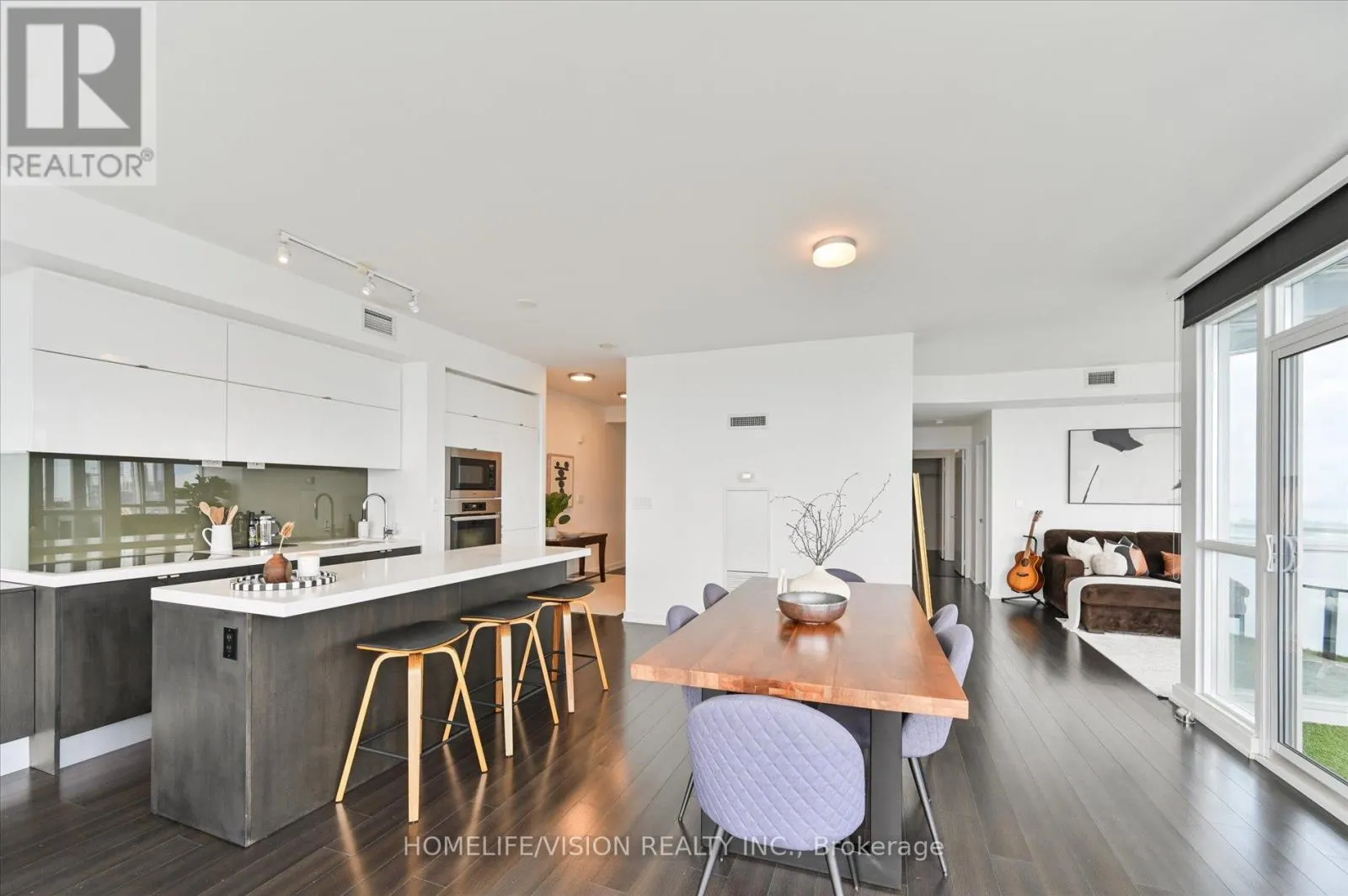 4806 - 21 ICEBOAT TERRACE