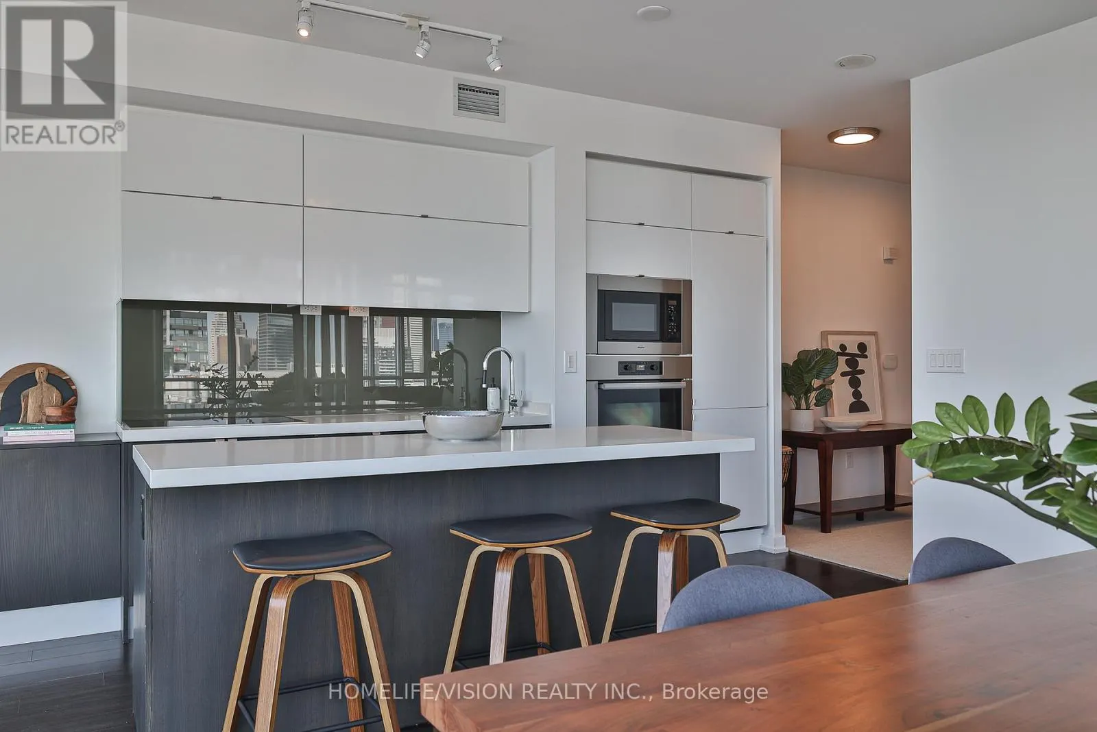 4806 - 21 ICEBOAT TERRACE