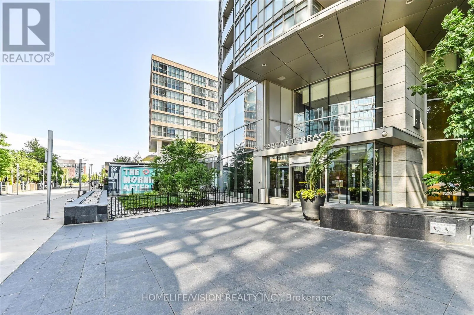 4806 - 21 ICEBOAT TERRACE