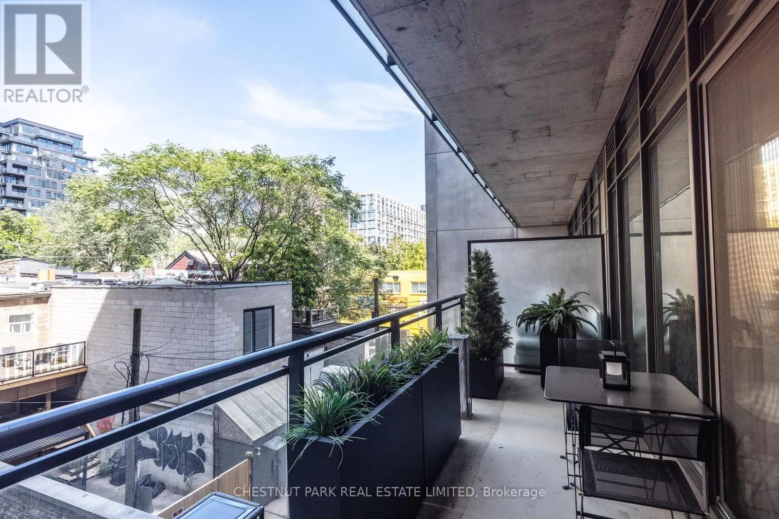 301 - 10 MORRISON STREET