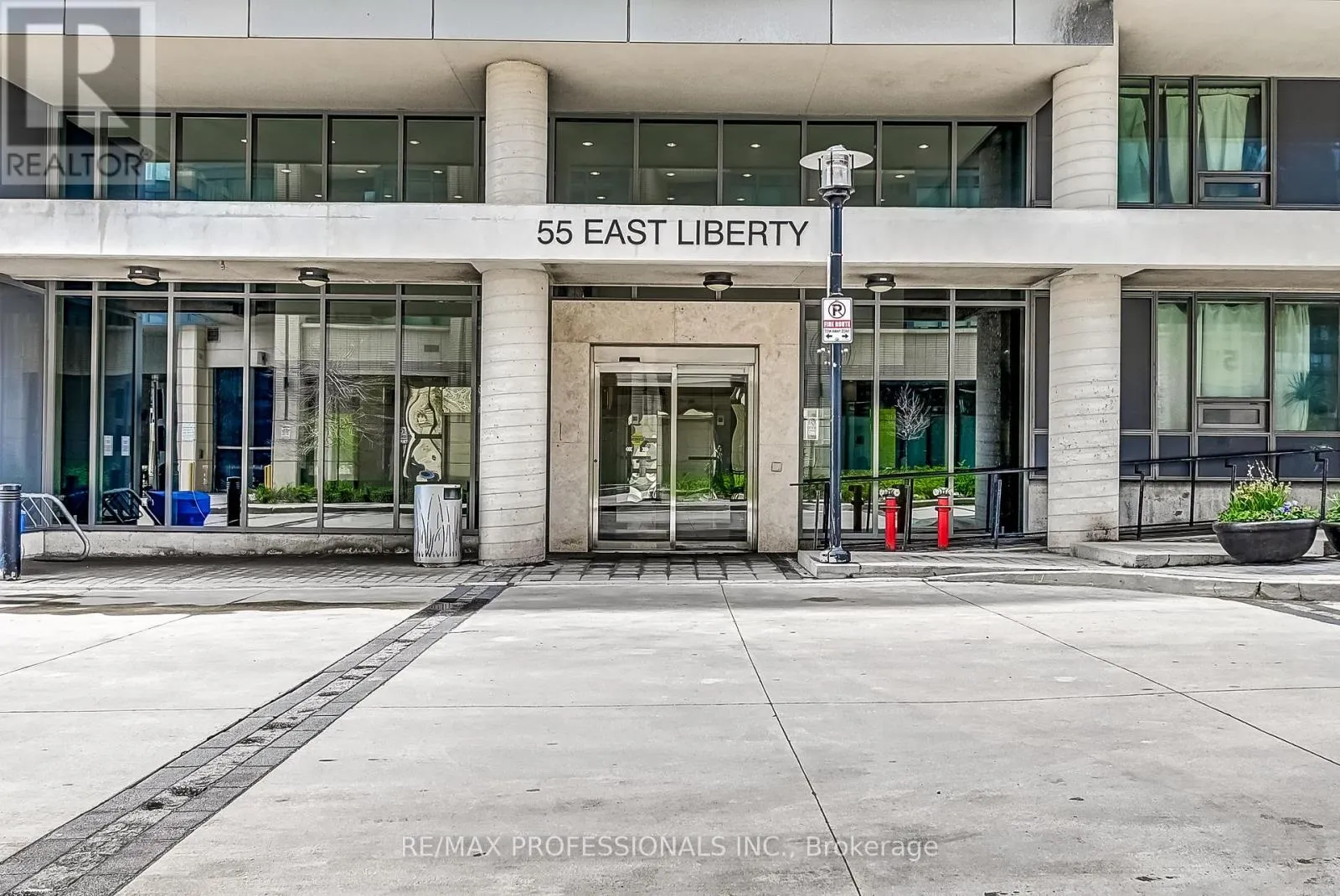 1210 - 55 EAST LIBERTY STREET