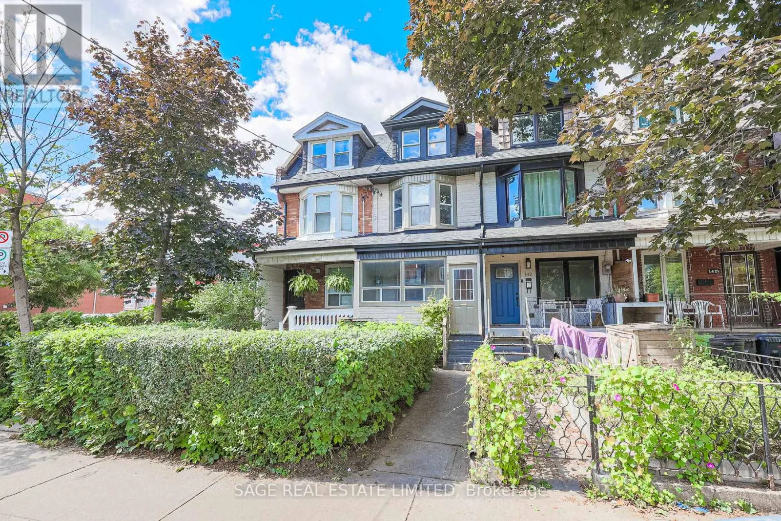 140 STRACHAN AVENUE