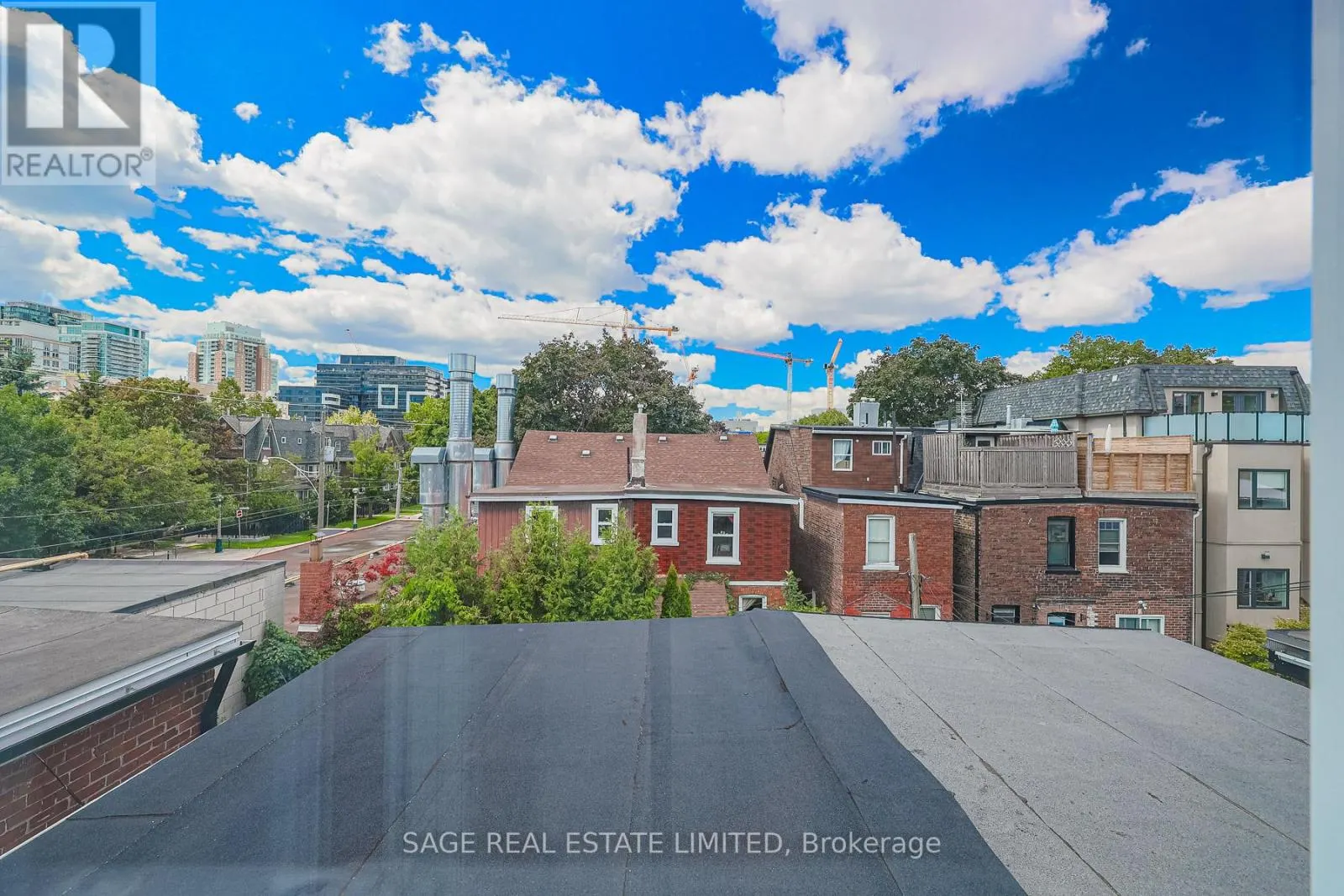 140 STRACHAN AVENUE