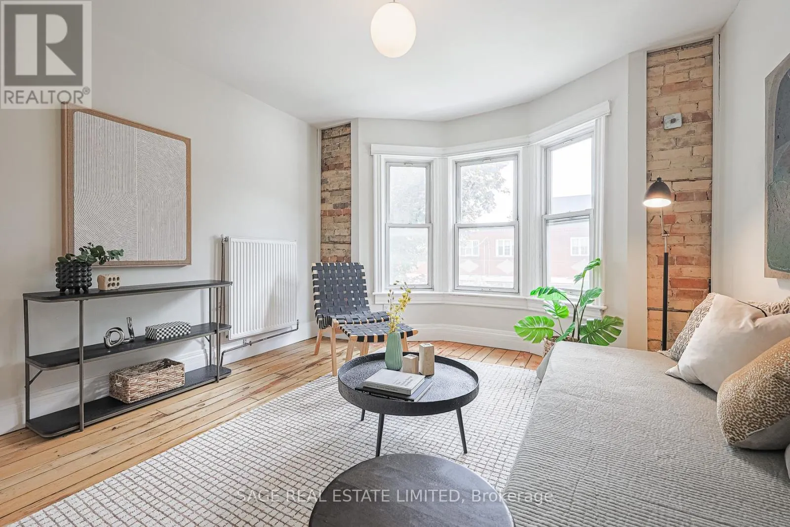 140 STRACHAN AVENUE