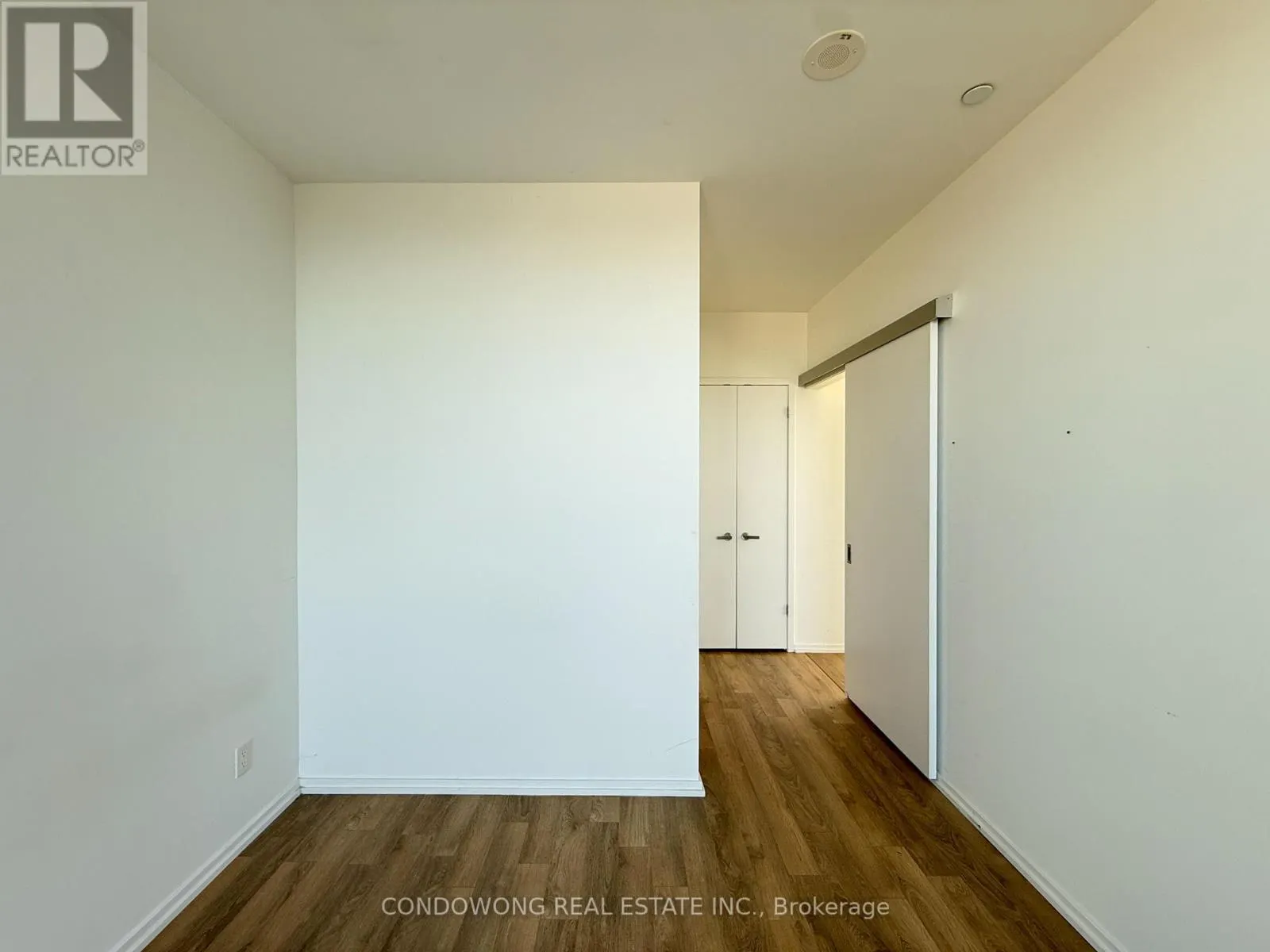 3608 - 197 YONGE STREET