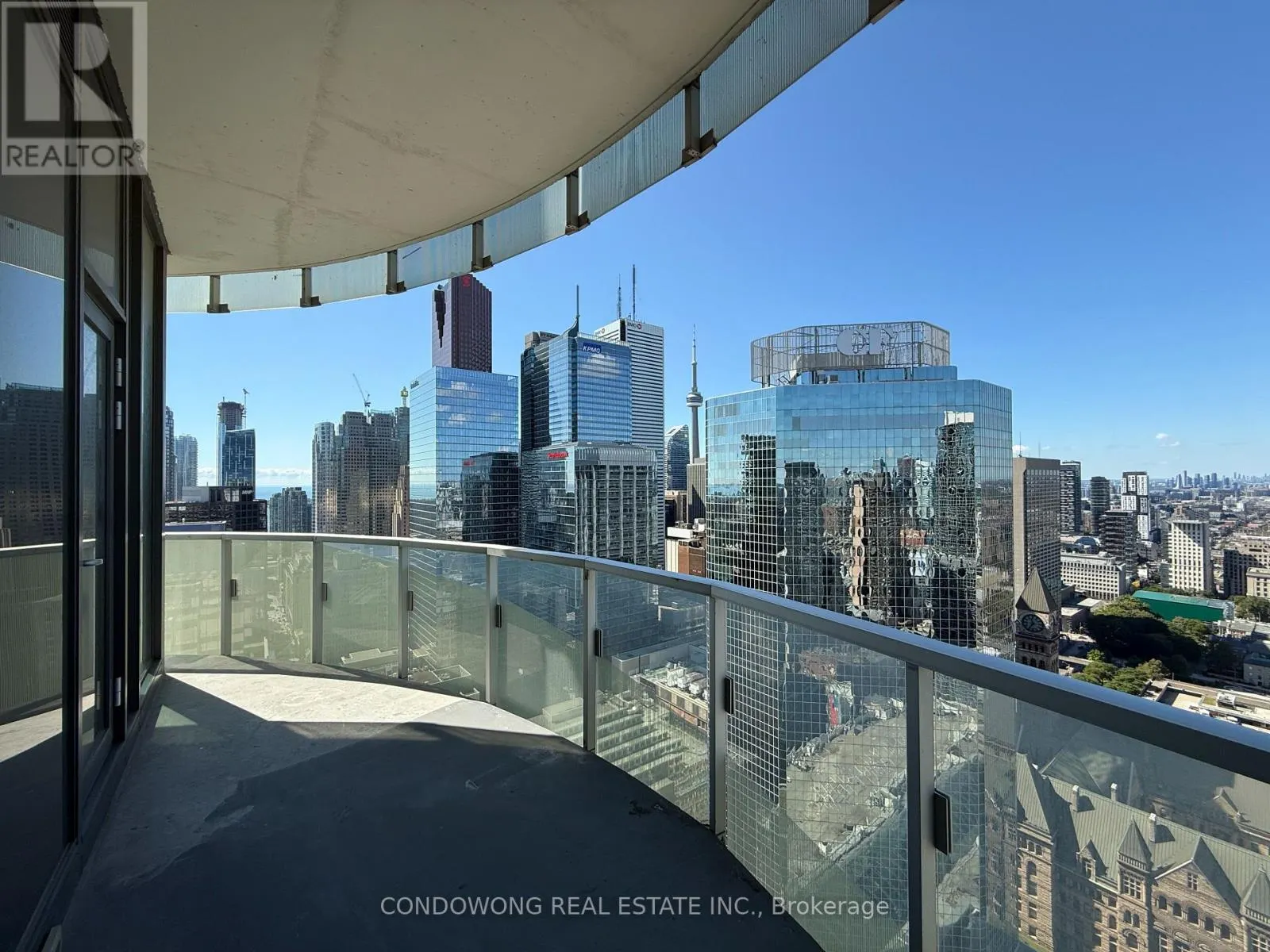 3608 - 197 YONGE STREET