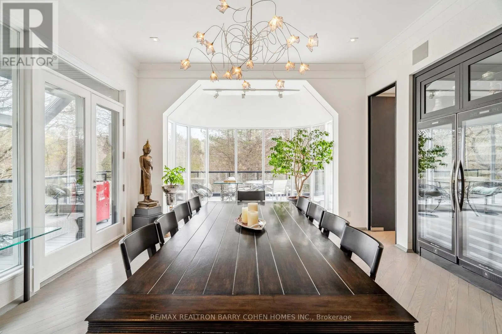 18 TIMBERGLADE COURT
