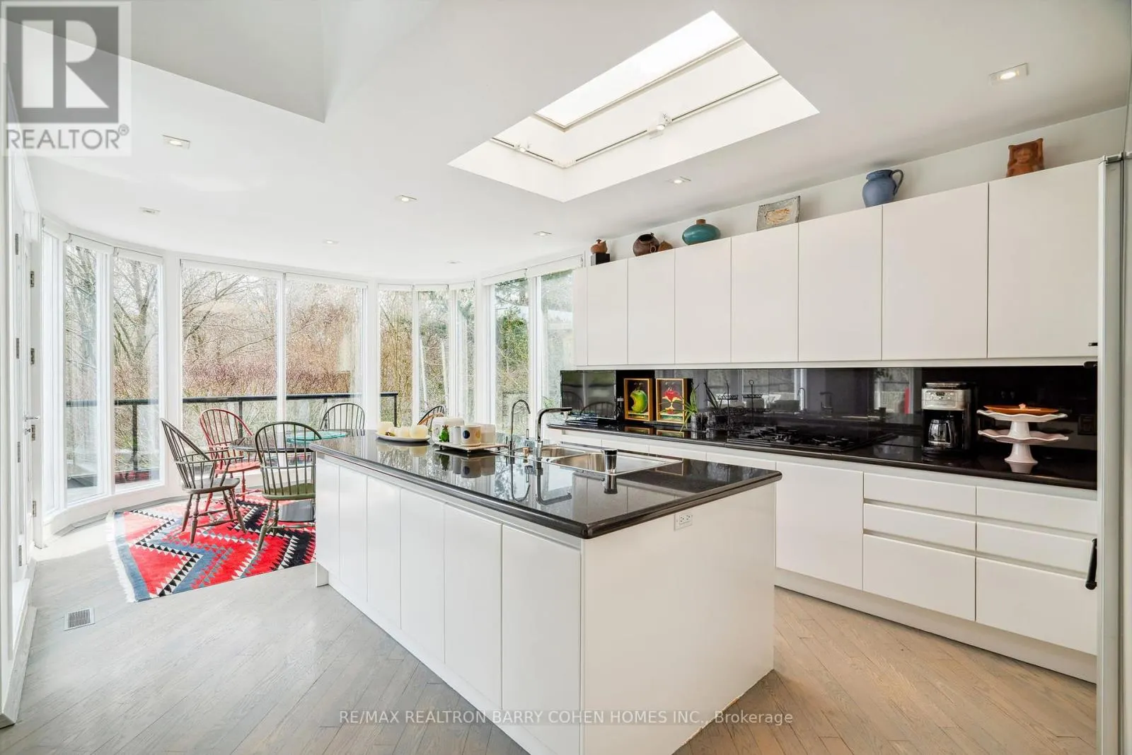 18 TIMBERGLADE COURT