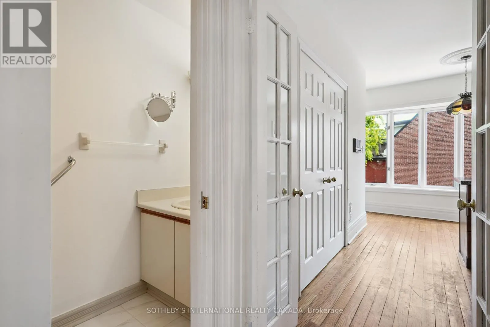 425A SACKVILLE STREET