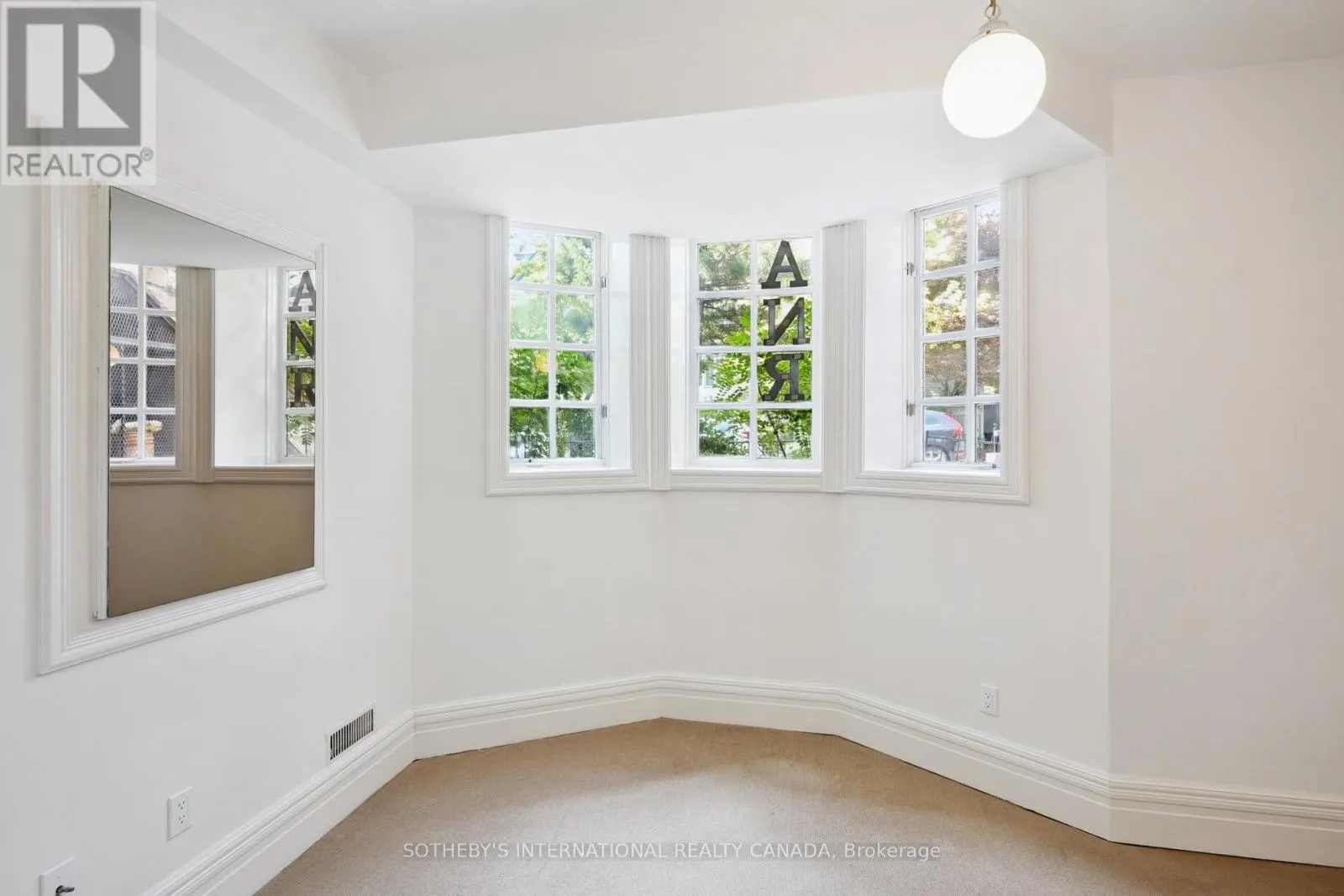 425A SACKVILLE STREET