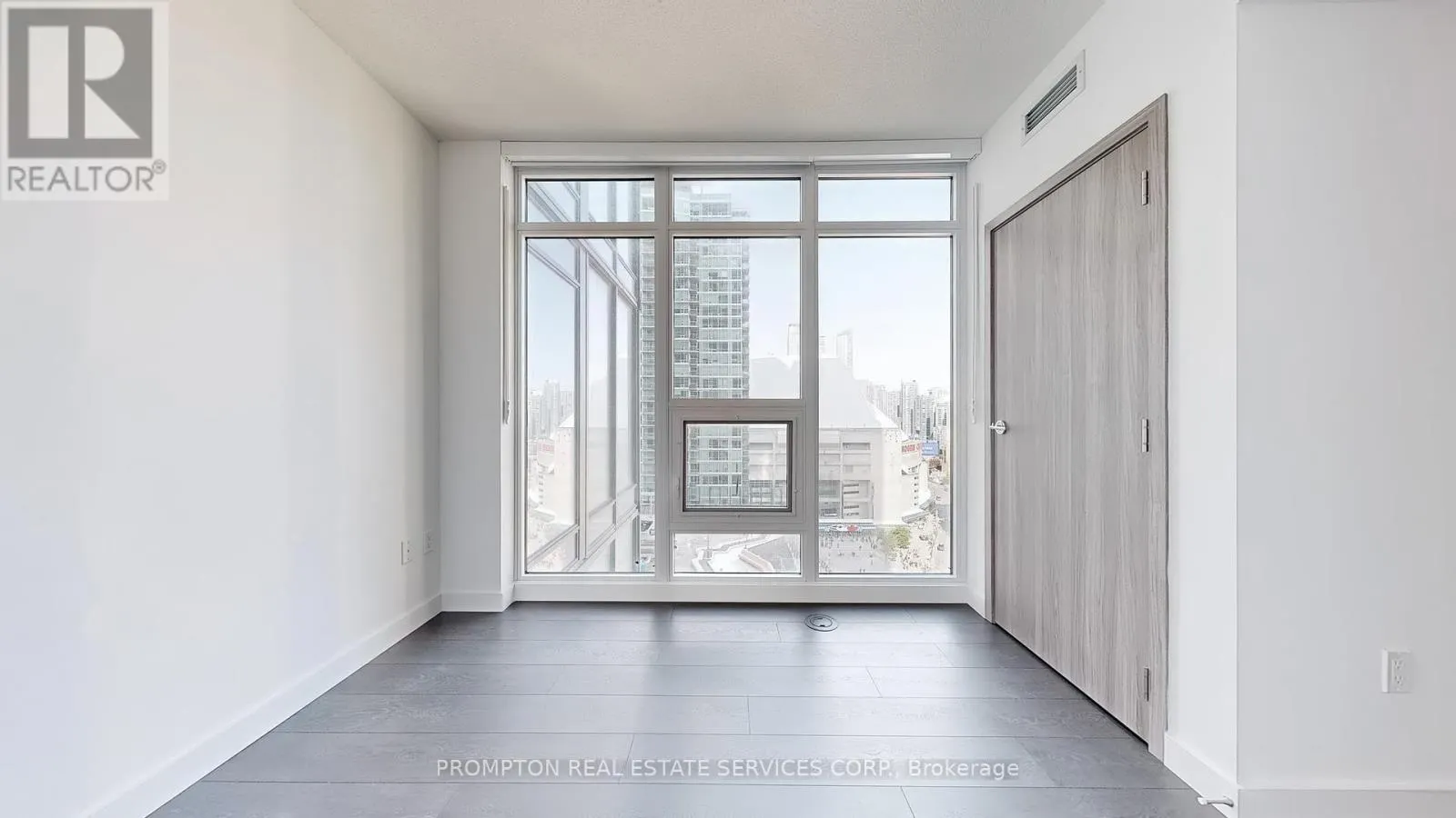 2310 - 3 CONCORD CITYPLACE WAY