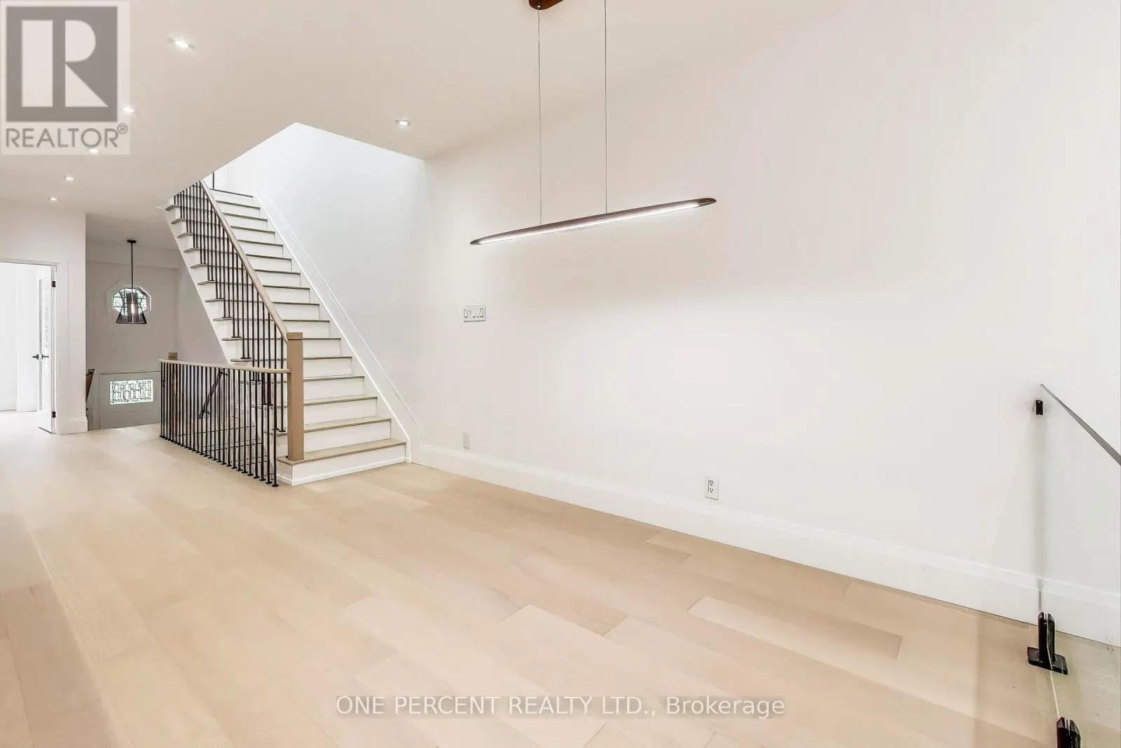 23 MITCHELL AVENUE