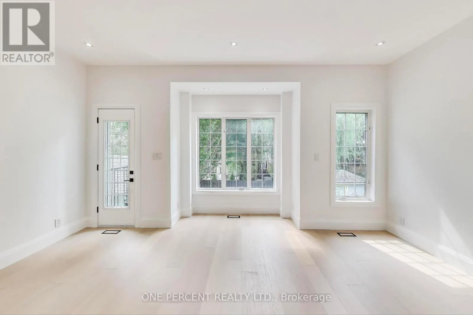 23 MITCHELL AVENUE