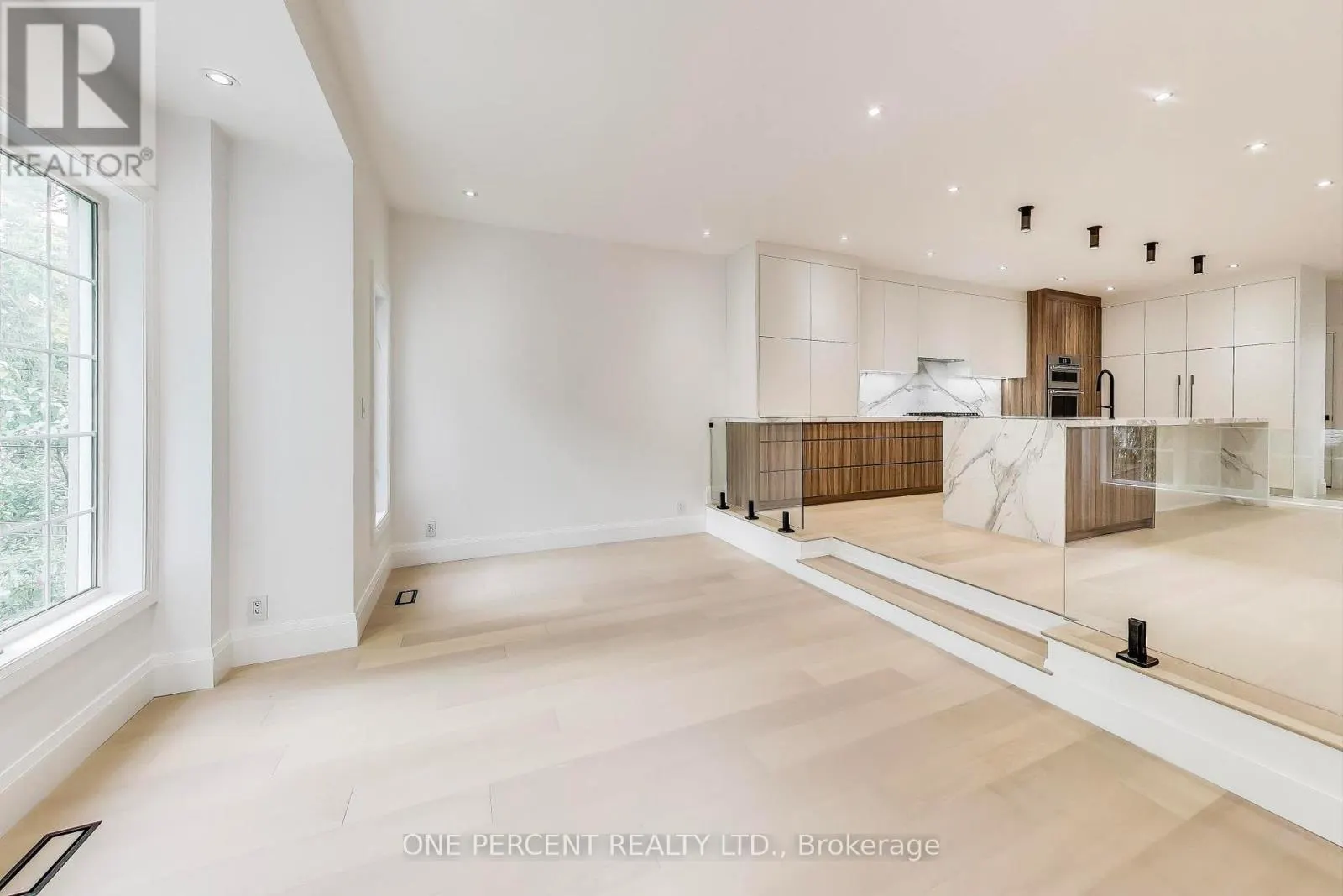 23 MITCHELL AVENUE