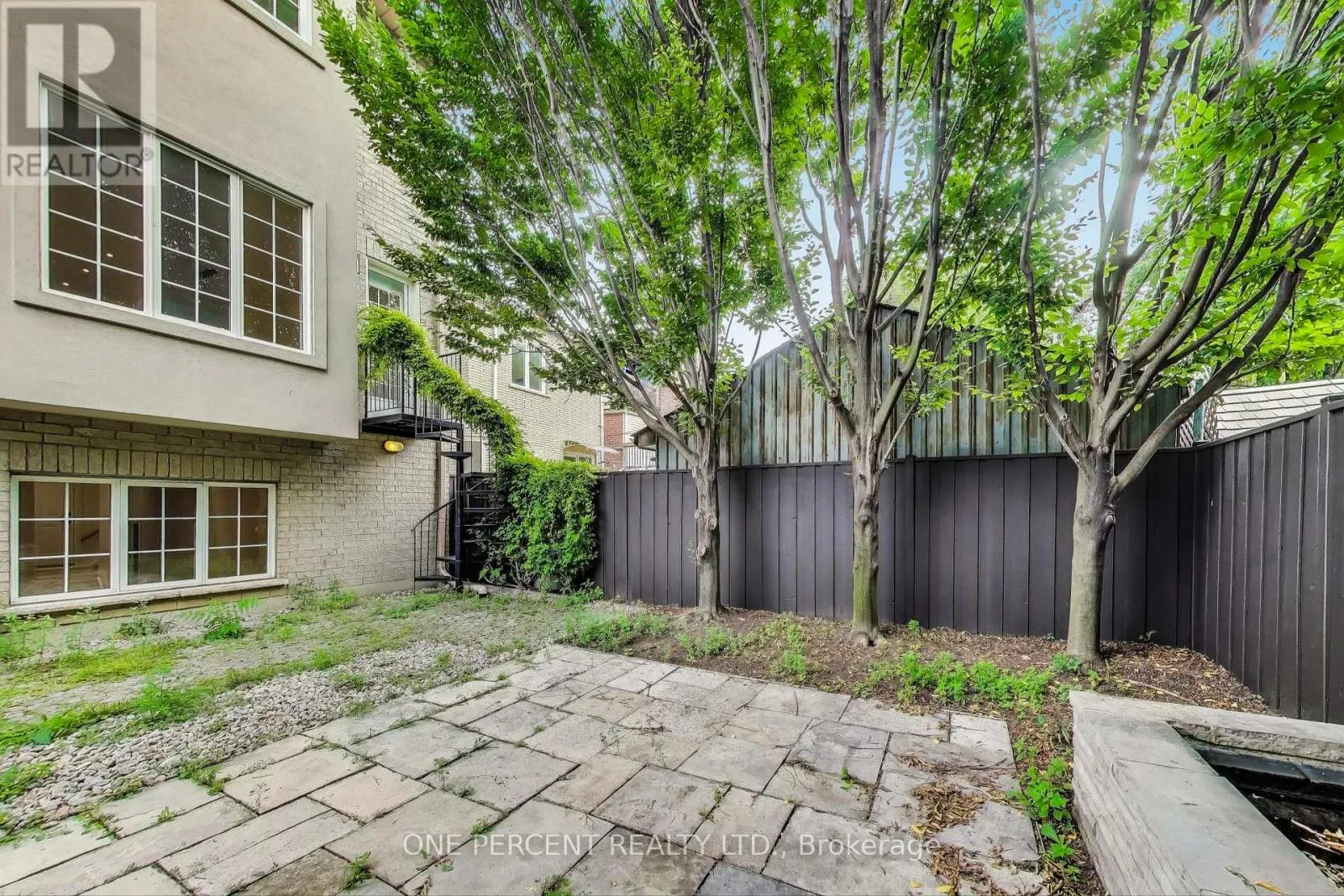 23 MITCHELL AVENUE