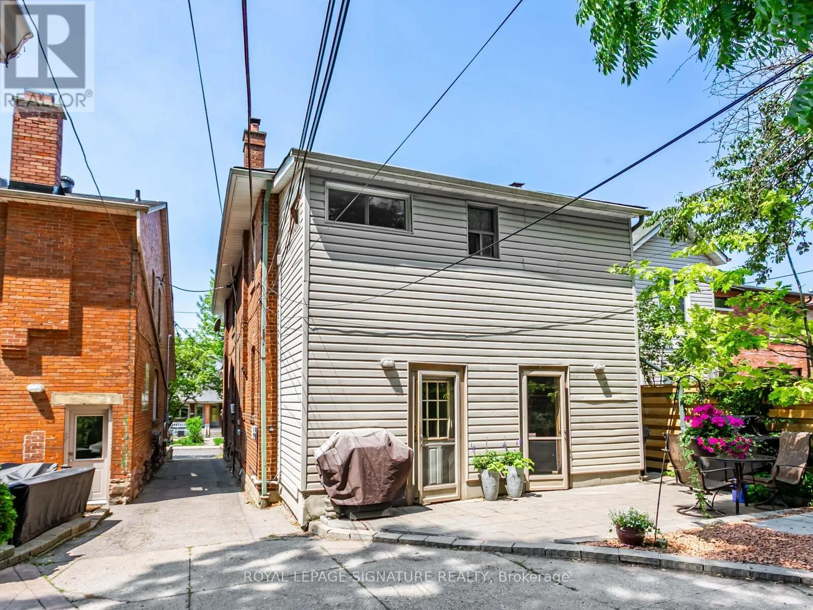 209 ARLINGTON AVENUE