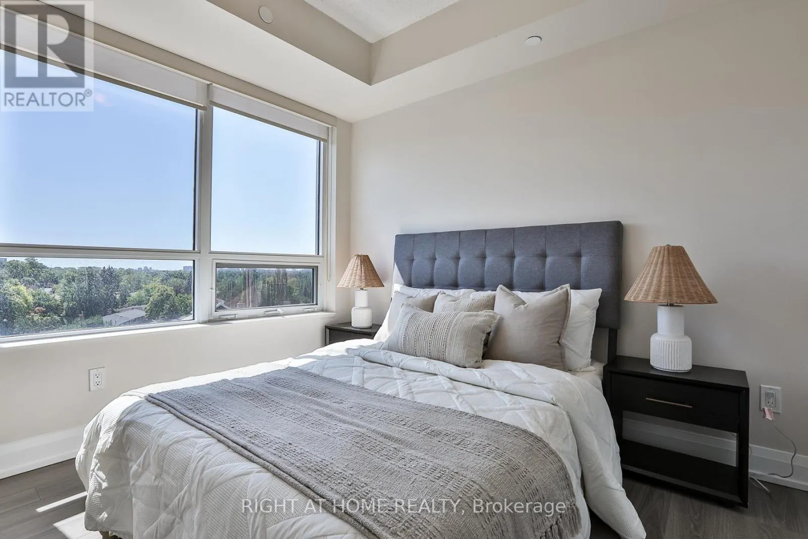 709 - 18 GRAYDON HALL DRIVE