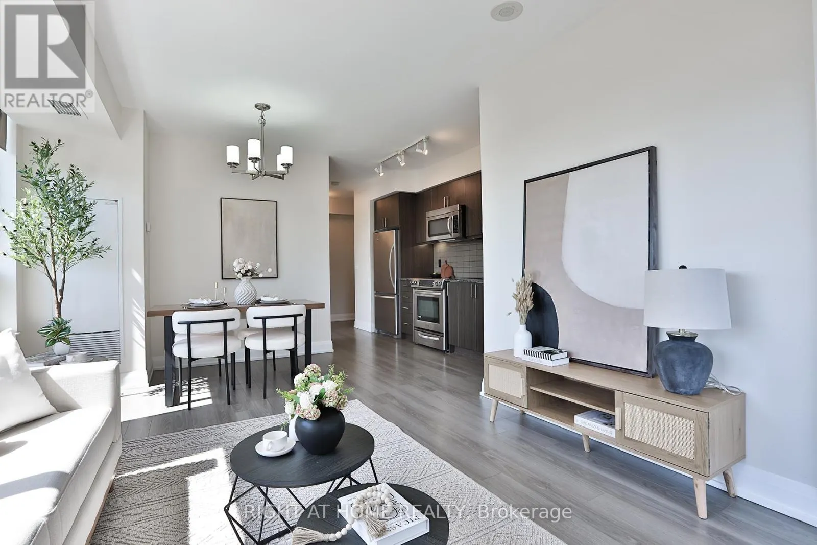 709 - 18 GRAYDON HALL DRIVE