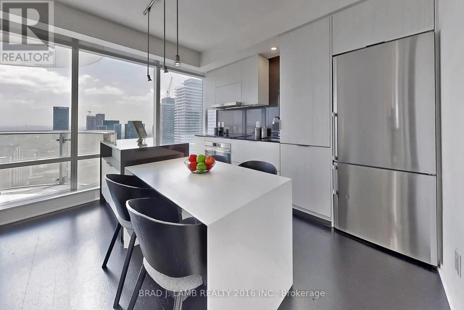 3903 - 1 BLOOR STREET E