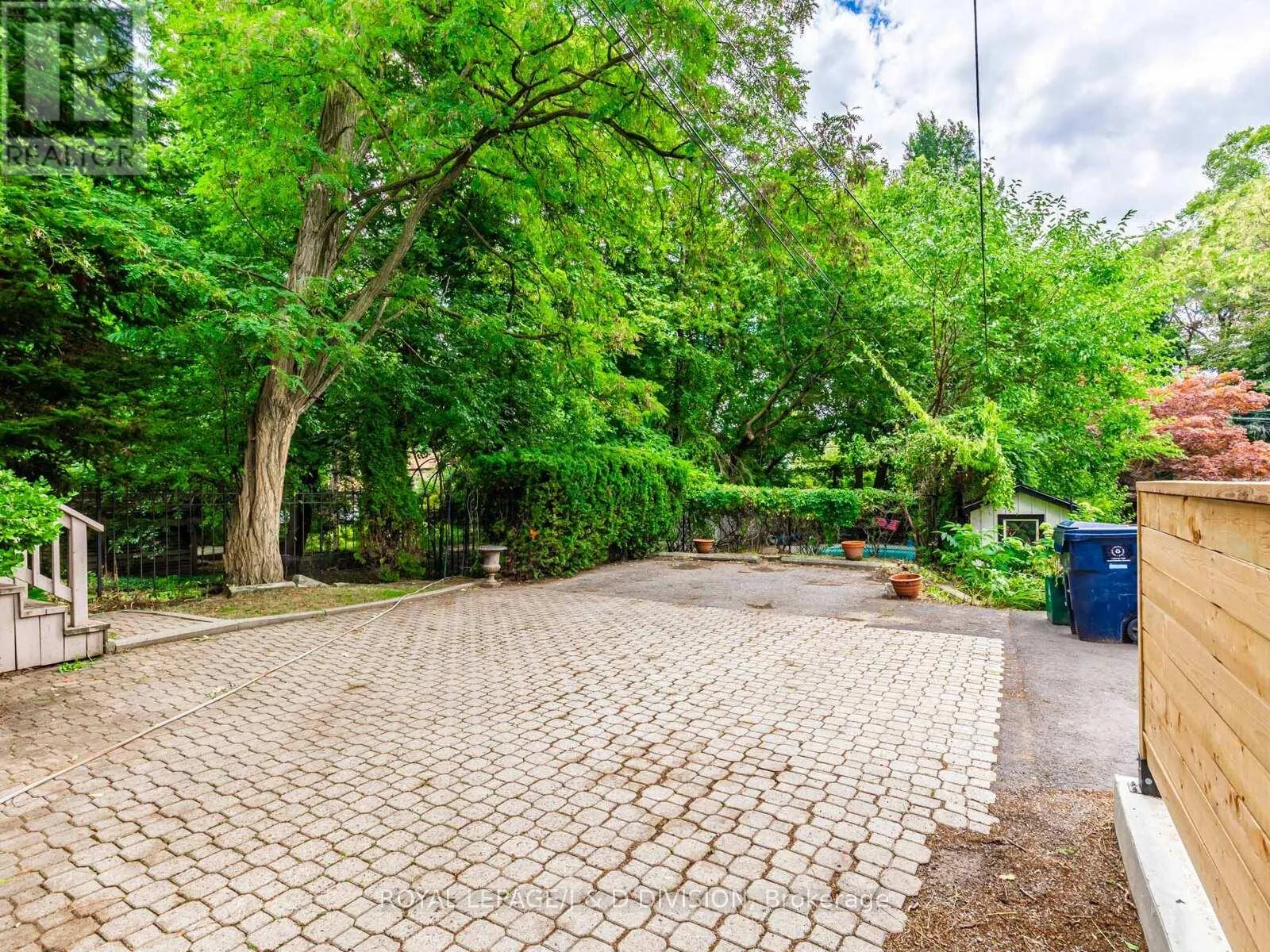 311 KEEWATIN AVENUE