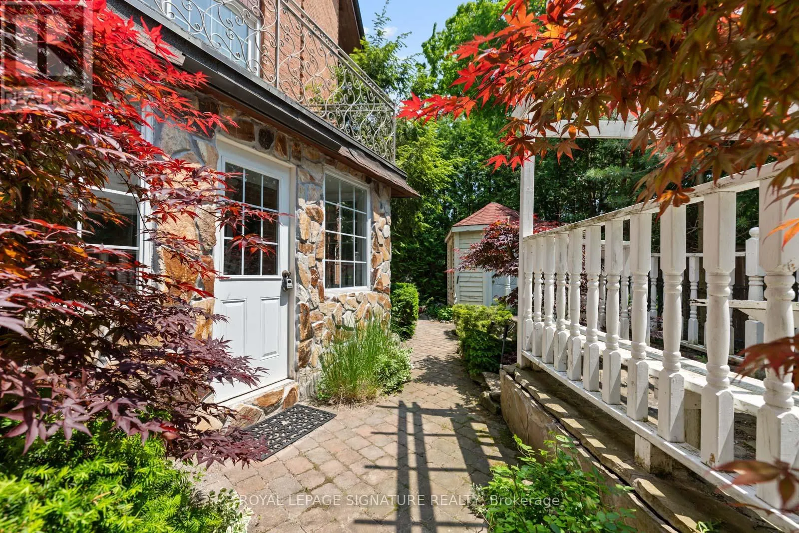 23 BRANDY COURT