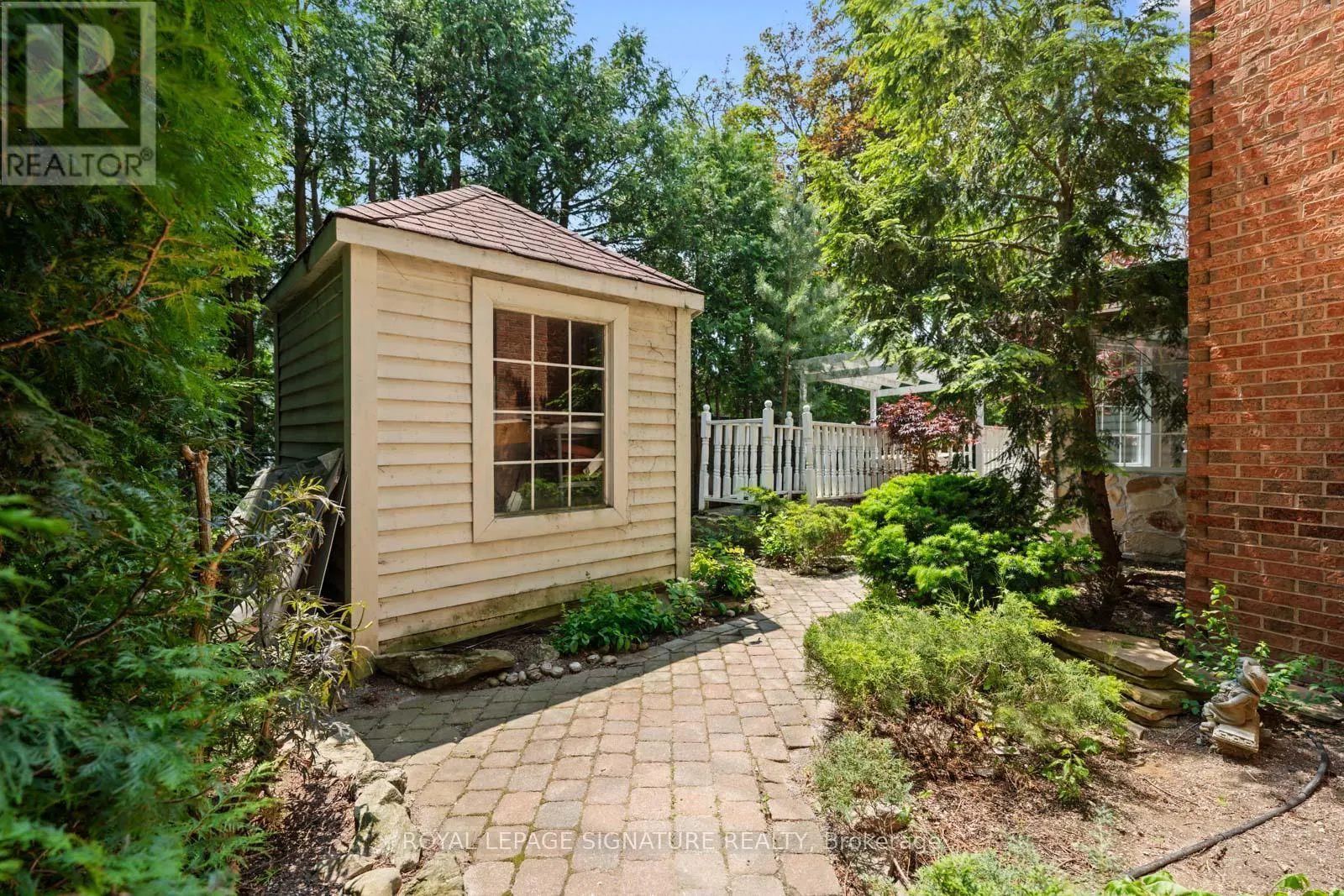 23 BRANDY COURT