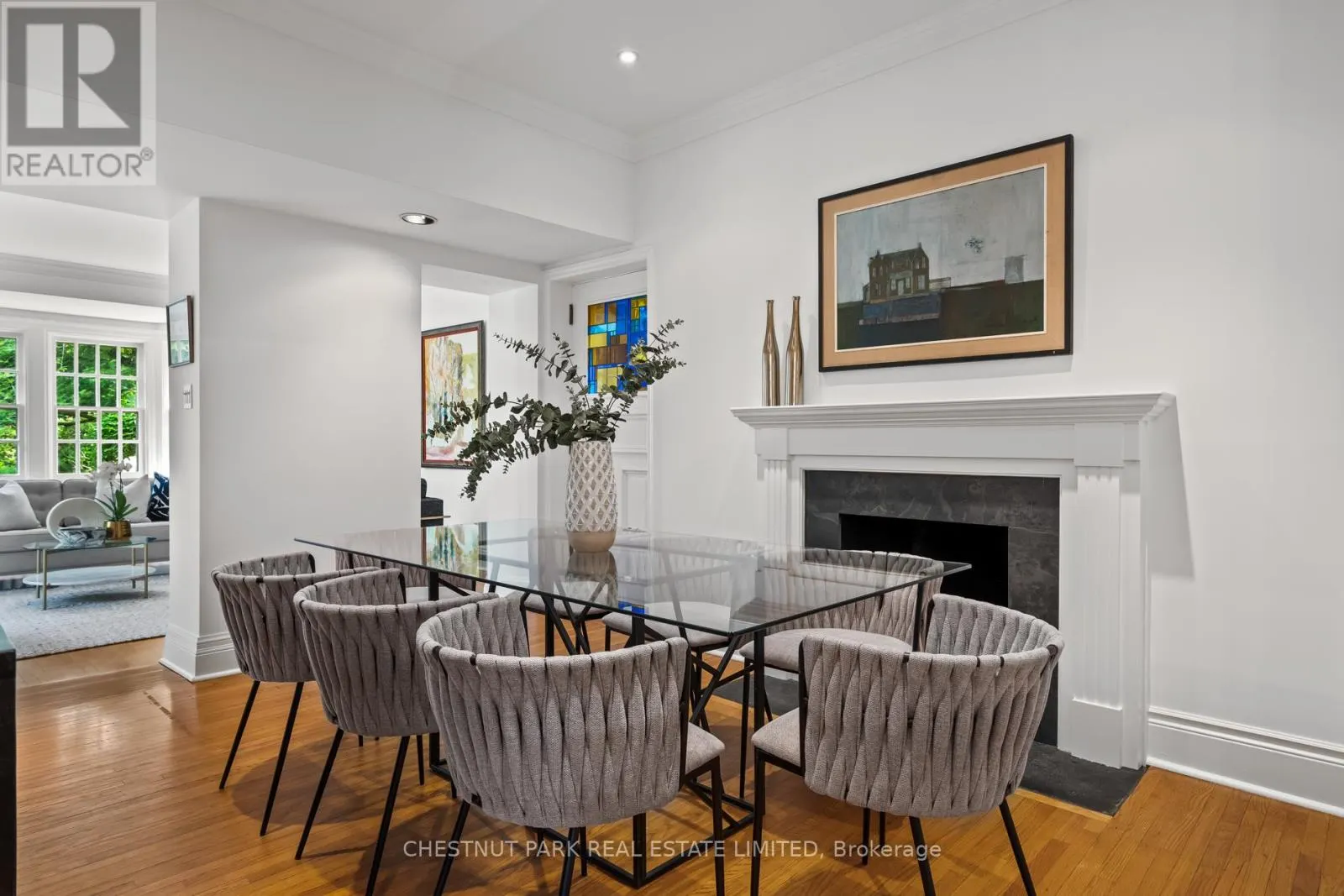 49 ROXBOROUGH STREET