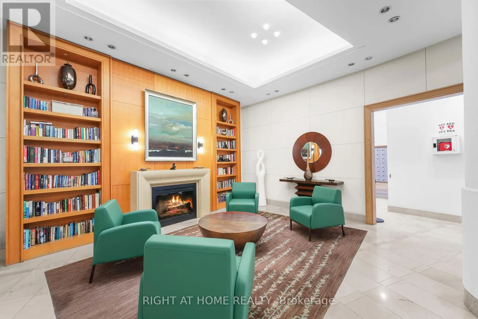 712 - 503 BEECROFT ROAD