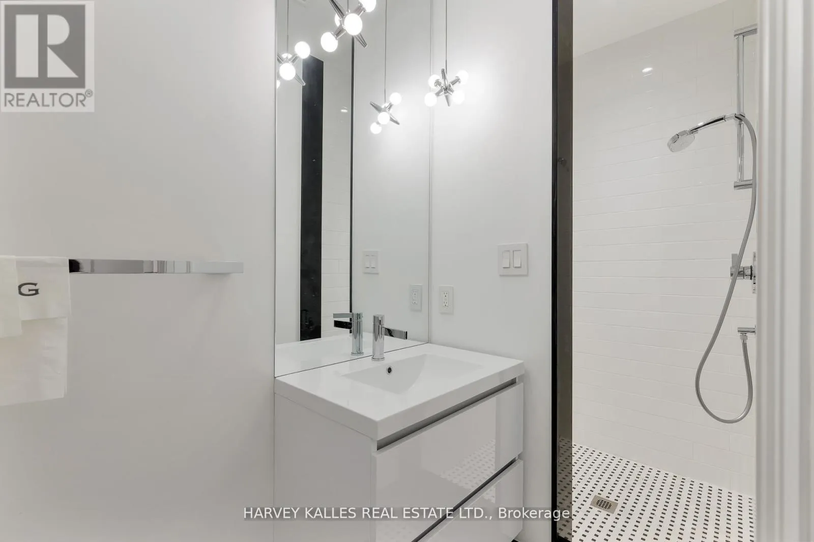 94A ADMIRAL ROAD