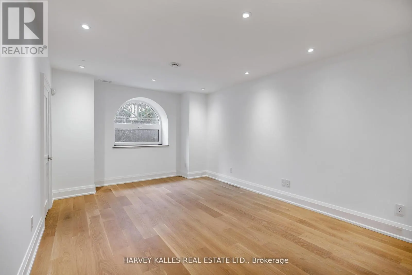 94A ADMIRAL ROAD