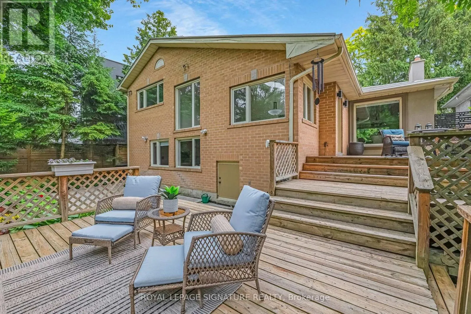 16 REVCOE DRIVE