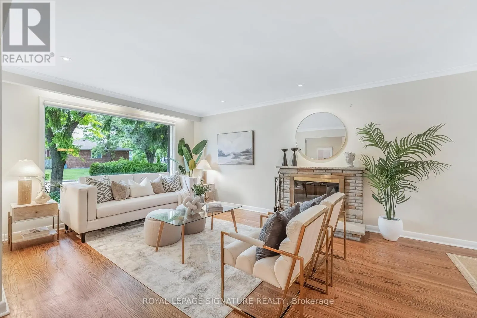 16 REVCOE DRIVE
