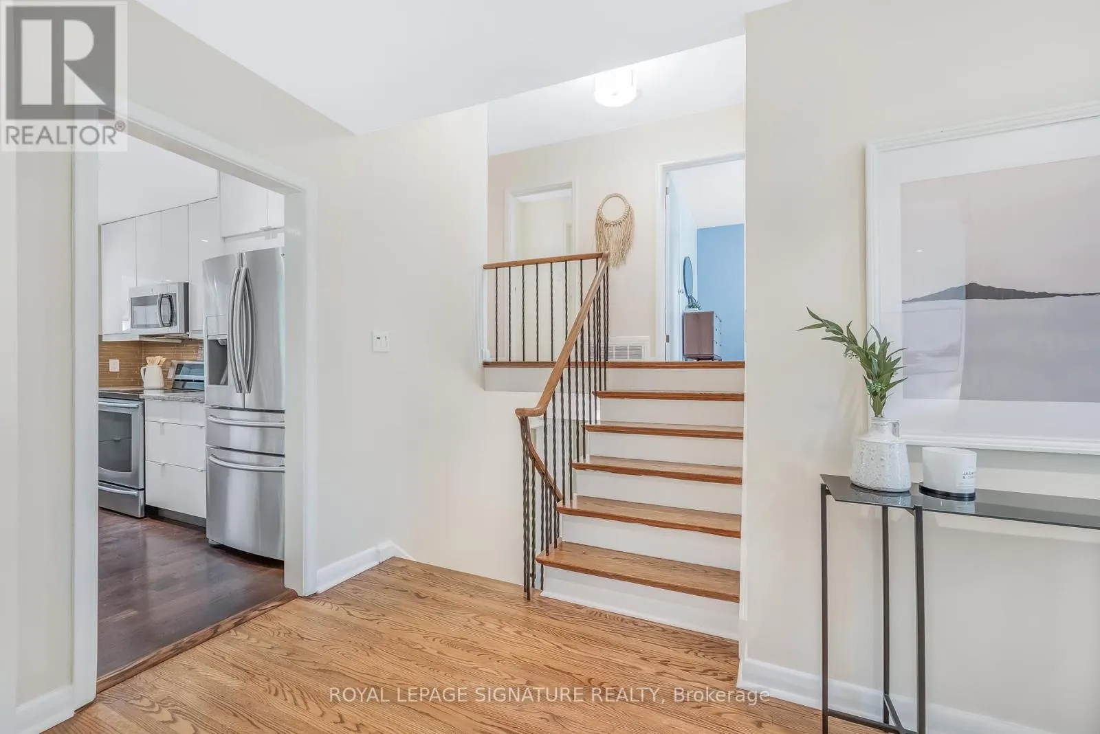 16 REVCOE DRIVE
