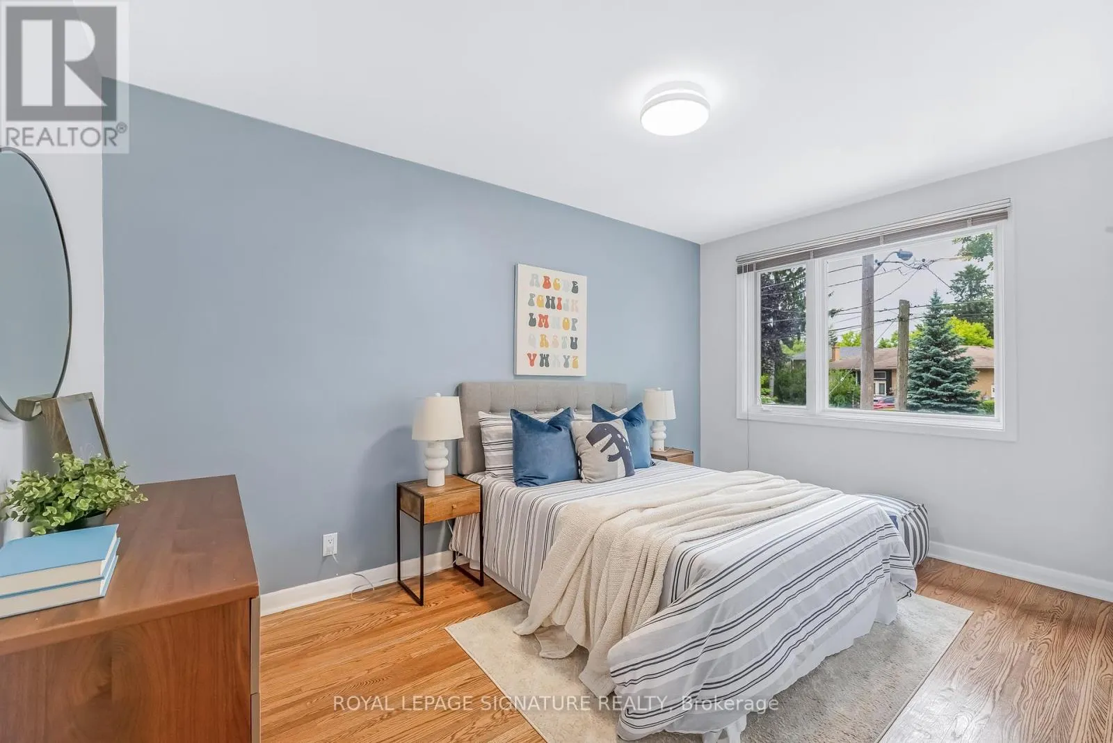 16 REVCOE DRIVE